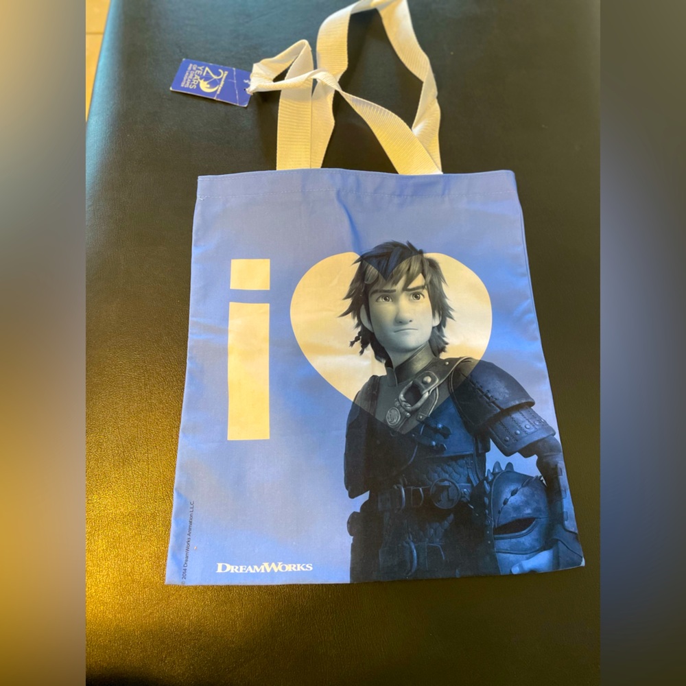 How To Train Your Dragon Tote